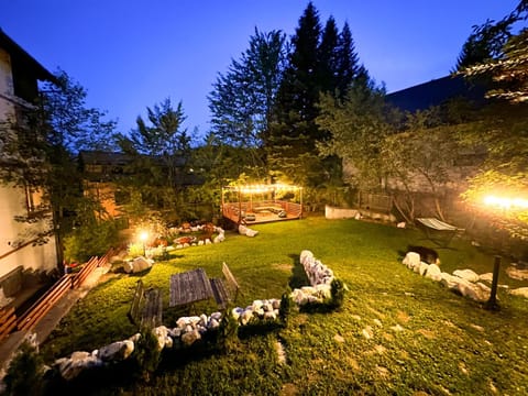 Spring, Night, Natural landscape, Summer, Garden, Seating area, Autumn, Garden view, Location, fireplace