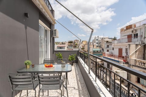 Downtown Boutique Apartments Acropolis View Apartment in Athens