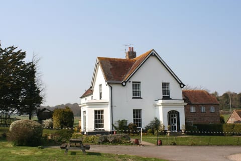 Lower Bryanston Farm Bed and Breakfast in North Dorset District