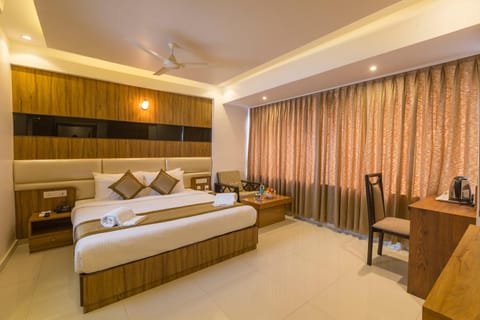 Grand Plaza Suites Hotel in Kozhikode