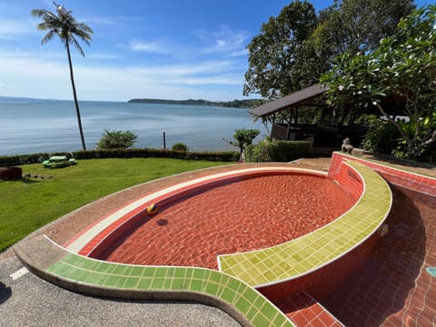 Pool view, Swimming pool