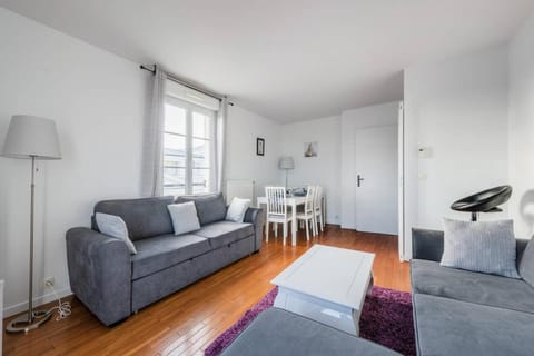 Smart apartment Val d'Europe 7/9 pers Apartamento in Chessy