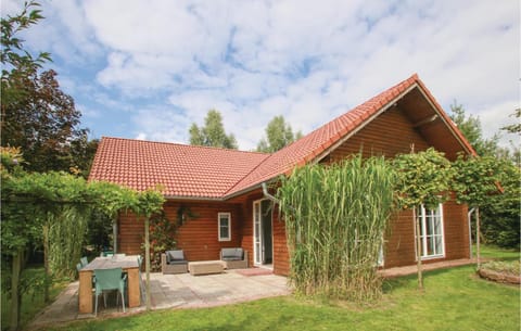 Familiehuis 12p House in Drenthe (province)