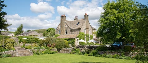 Patio, Facade/entrance, Natural landscape, Garden view