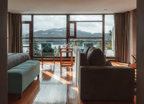 Natural landscape, Seating area, Lake view