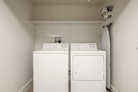 Saddle Ridge G4 House in Big Sky