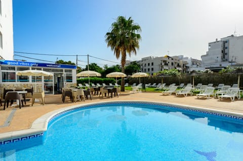 Hotel Apartamentos Vibra Central City - Adults only Apartment hotel in Sant Antoni Portmany