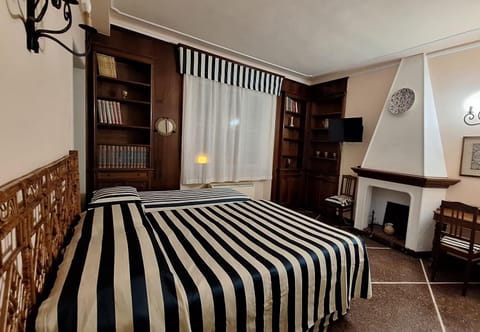 Library, fireplace