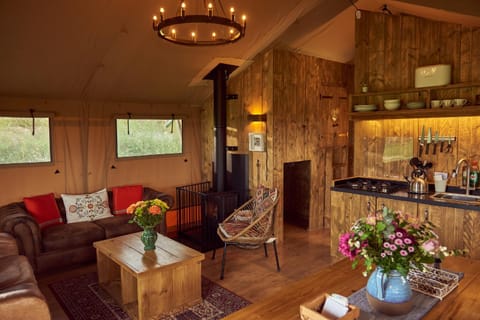 Tall Trees Glamping Nature lodge in Mendip District