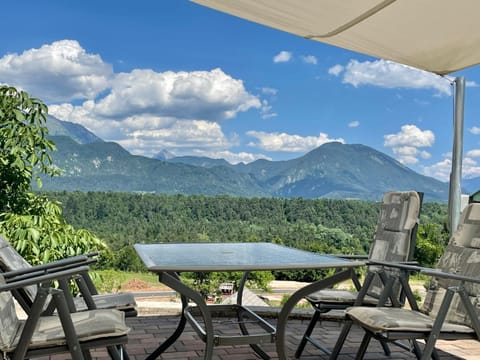 Natural landscape, Balcony/Terrace