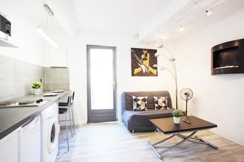 GregBnb - Studio moderne - Coin nuit - CLIMATISÉ Appartamento in Toulon