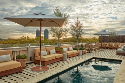 View (from property/room), Pool view