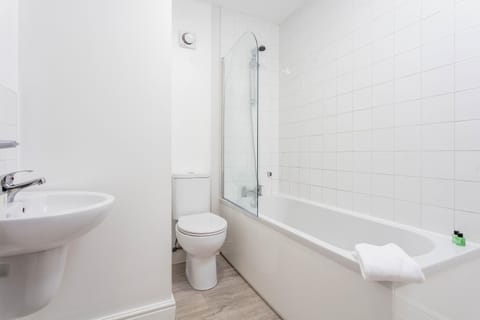 Elliot Suite No2 - Donnini Apartments Apartment in Ayr