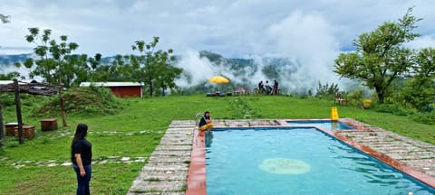 Pool view, Swimming pool