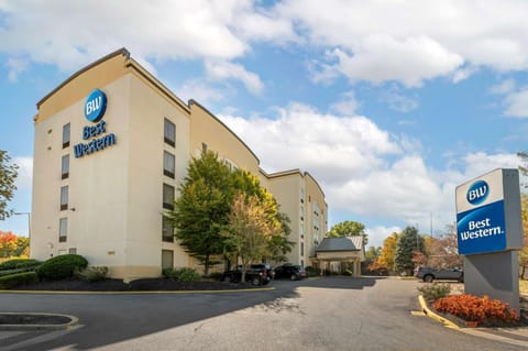 Best Western Louisville East Inn & Suites Hotel in Jeffersontown