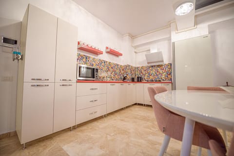 Marble Luxury Apartments Condominio in Constanta