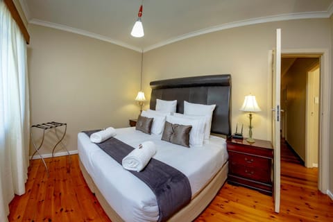 Munro Suites Condo in Port Elizabeth