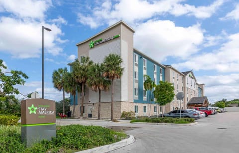 Extended Stay America Select Suites - Deerfield Beach Hotel in Deerfield Beach