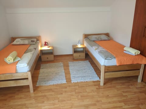 Rooms "Nada Zunic" Bed and Breakfast in Šibenik-Knin County, Croatia