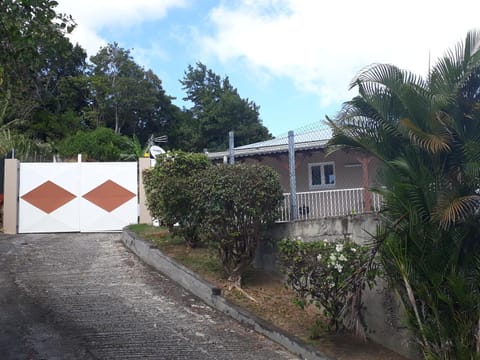 Villa les Alizés House in Martinique