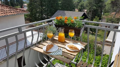 Balcony/Terrace, Seating area