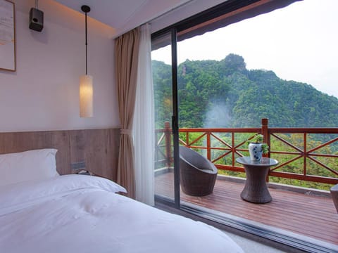 Mount View Cottage Bed and Breakfast in Hubei