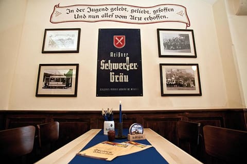 Schwerter Schankhaus & Hotel Hôtel in Meissen