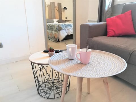 Appartement avec Terrasse Apartment in Narbonne