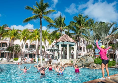 Caribbean Palm Village Resort Condo in Noord