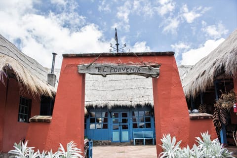 Hacienda El Porvenir by Tierra del Volcan Country House in Pichincha