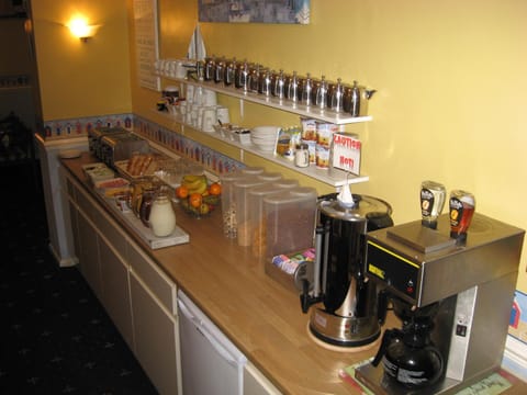 Coffee/tea facilities