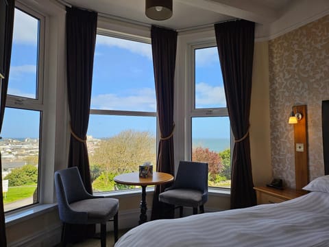 Seating area, Bedroom, Sea view