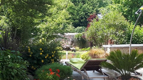 Patio, Garden, Balcony/Terrace, Garden view