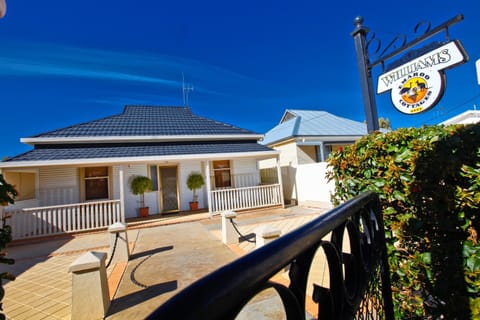 Emaroo Cottages Broken Hill Haus in Broken Hill
