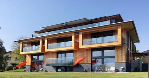 Property building, Balcony/Terrace, Garden view