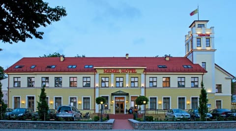 Property building, Facade/entrance