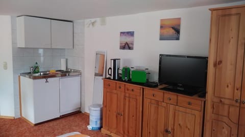 Kitchen or kitchenette, Photo of the whole room