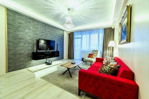 Apartment Chic by Landev Condo in Brasov