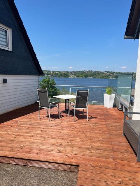 Day, Natural landscape, View (from property/room), Balcony/Terrace, Lake view