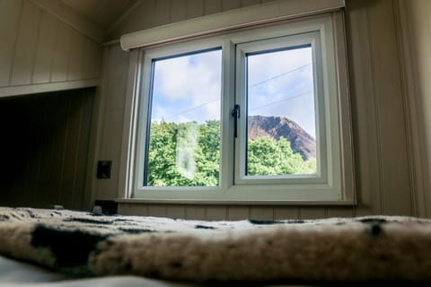 Ty Nant Cafn Farm Stay in Wales