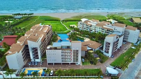 Beach living, Pé na areia, a 400m do B Park, Apartment in State of Ceará