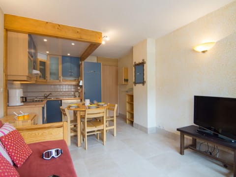 Apartment Le Curling B - Val Claret-37 by Interhome Apartment in Tignes