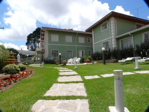 Facade/entrance, Garden