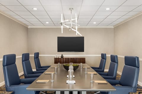 Meeting/conference room