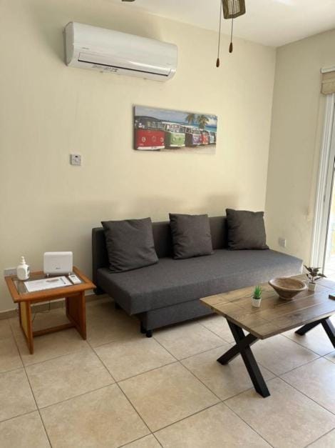 The Holiday Flat, gateway to desired experiences Appartement in Peyia