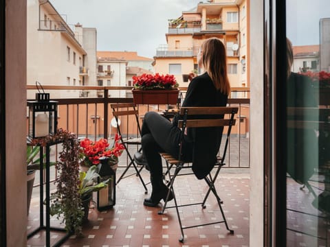 Deluxe central apartment Condo in Bergamo