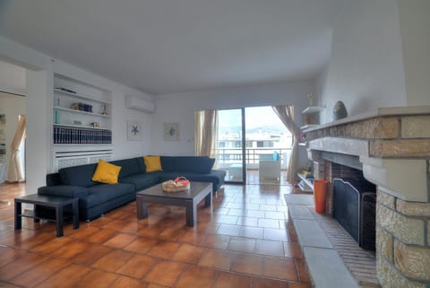 Athens Glyfada Riviera Apartment Eigentumswohnung in South Athens