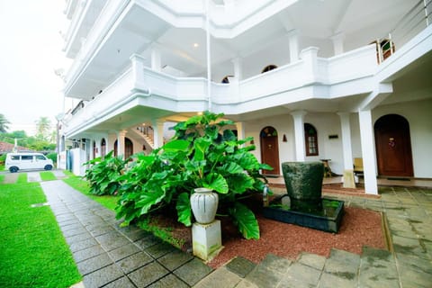 Property building, Garden view