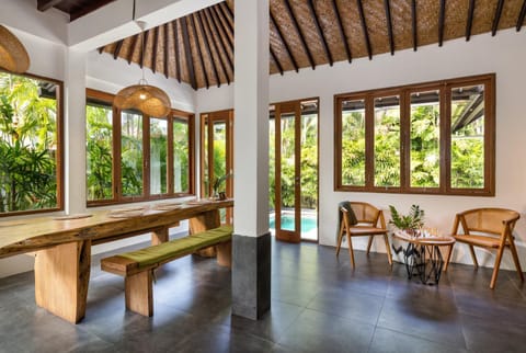 Living room, Garden view, Pool view