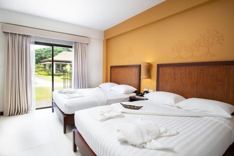 Bacau Bay Resort Coron Resort in Coron